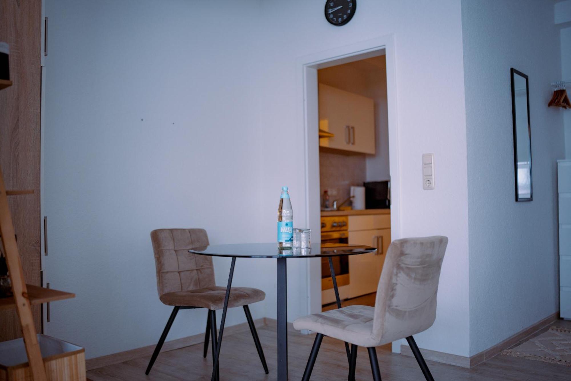 Schoenes Apartment In Der Altstadt , Kostenlose Parkplaetze In Der Naehe Emden Ngoại thất bức ảnh