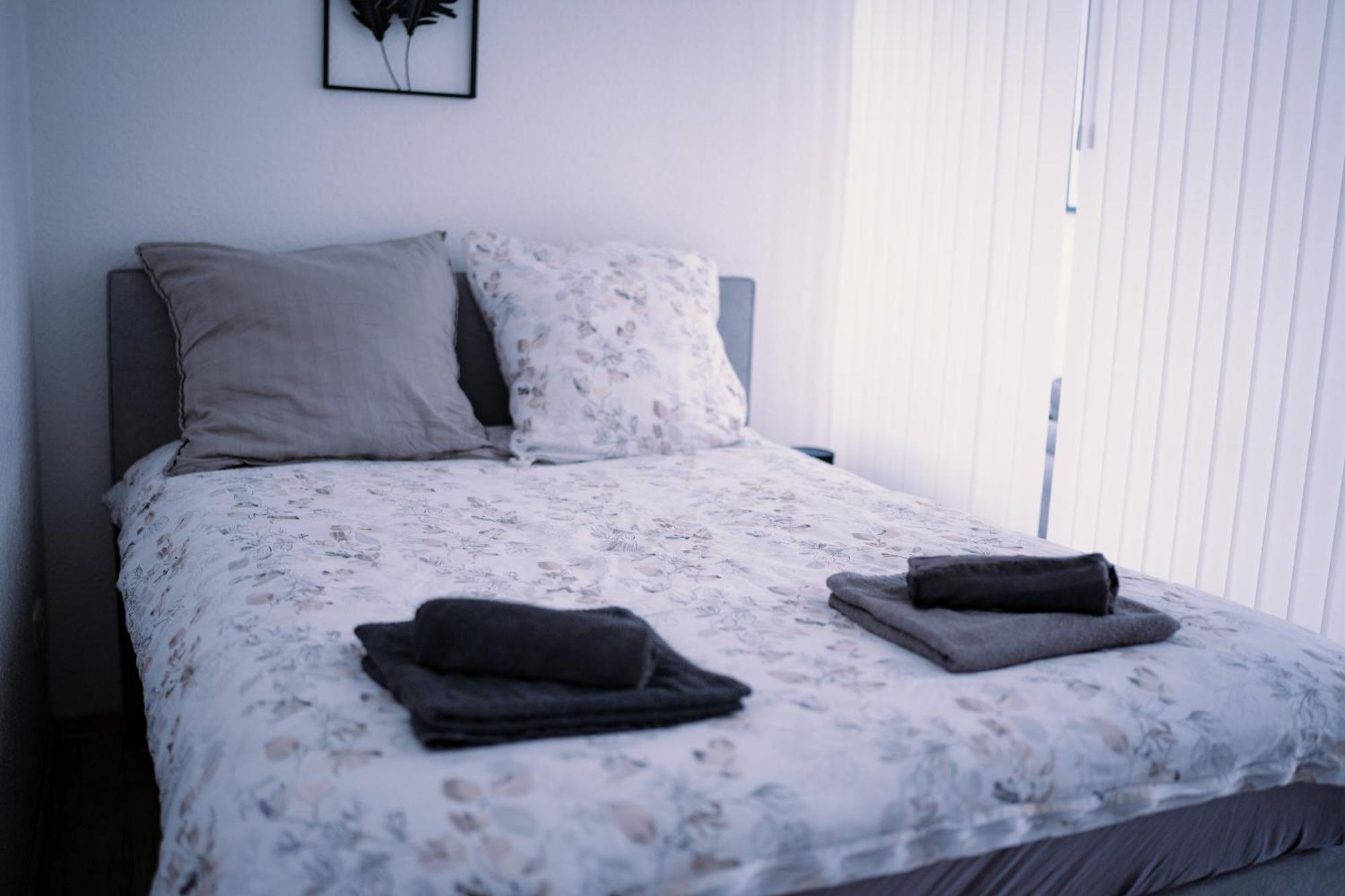 Schoenes Apartment In Der Altstadt , Kostenlose Parkplaetze In Der Naehe Emden Ngoại thất bức ảnh