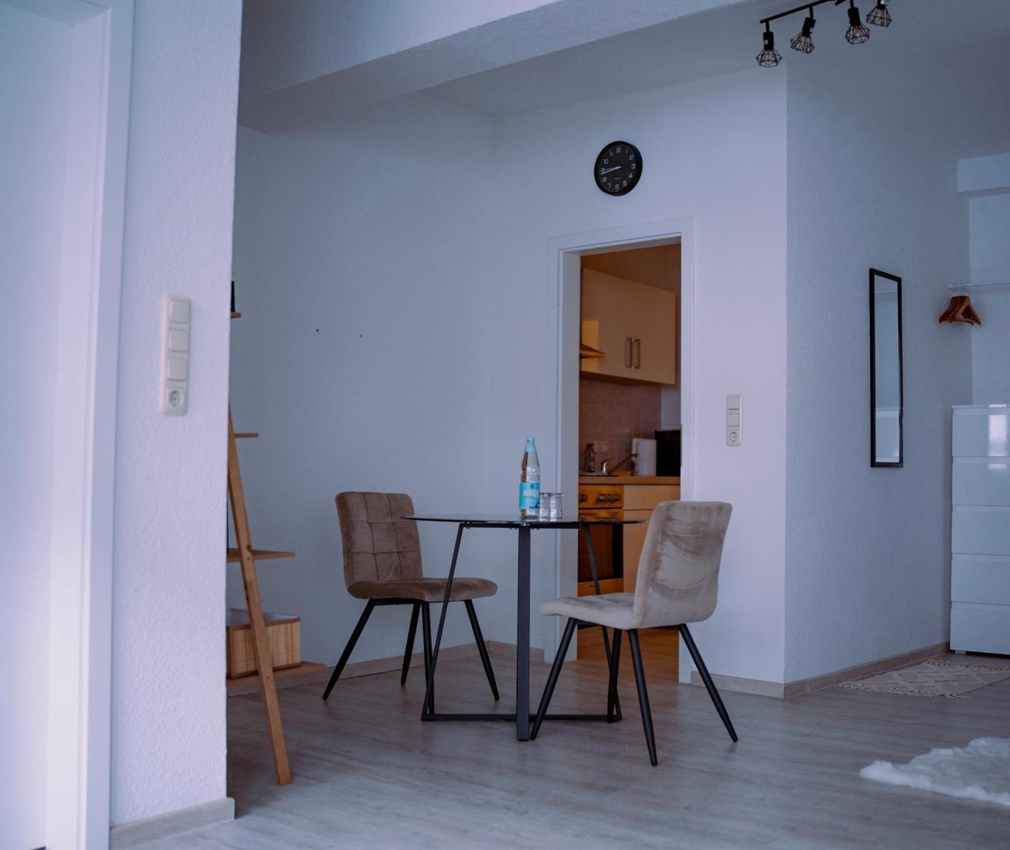 Schoenes Apartment In Der Altstadt , Kostenlose Parkplaetze In Der Naehe Emden Ngoại thất bức ảnh